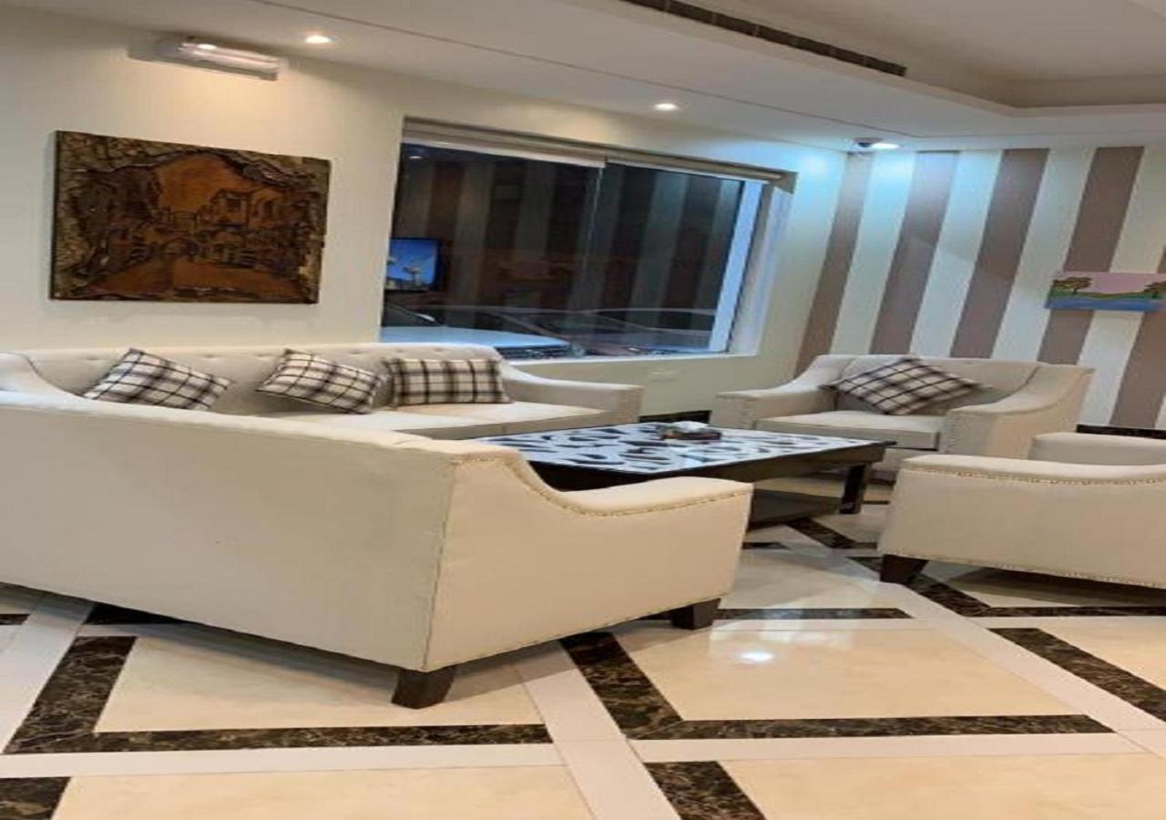 فندق الميثاق بواسطة سما ستار Riadh Exterior foto